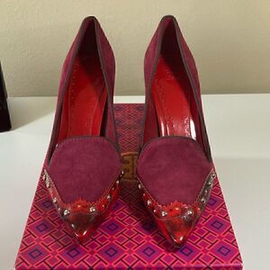 TORY BURCH Red Suede Leather Gold Studded Women’s Pumps Gothic Victorian 7.5 NiB